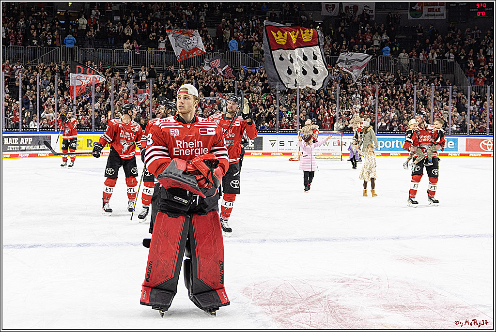 PENNY DEL;  Kölner Haie - Loewen Frankfurt; Köln, 18.12.2022